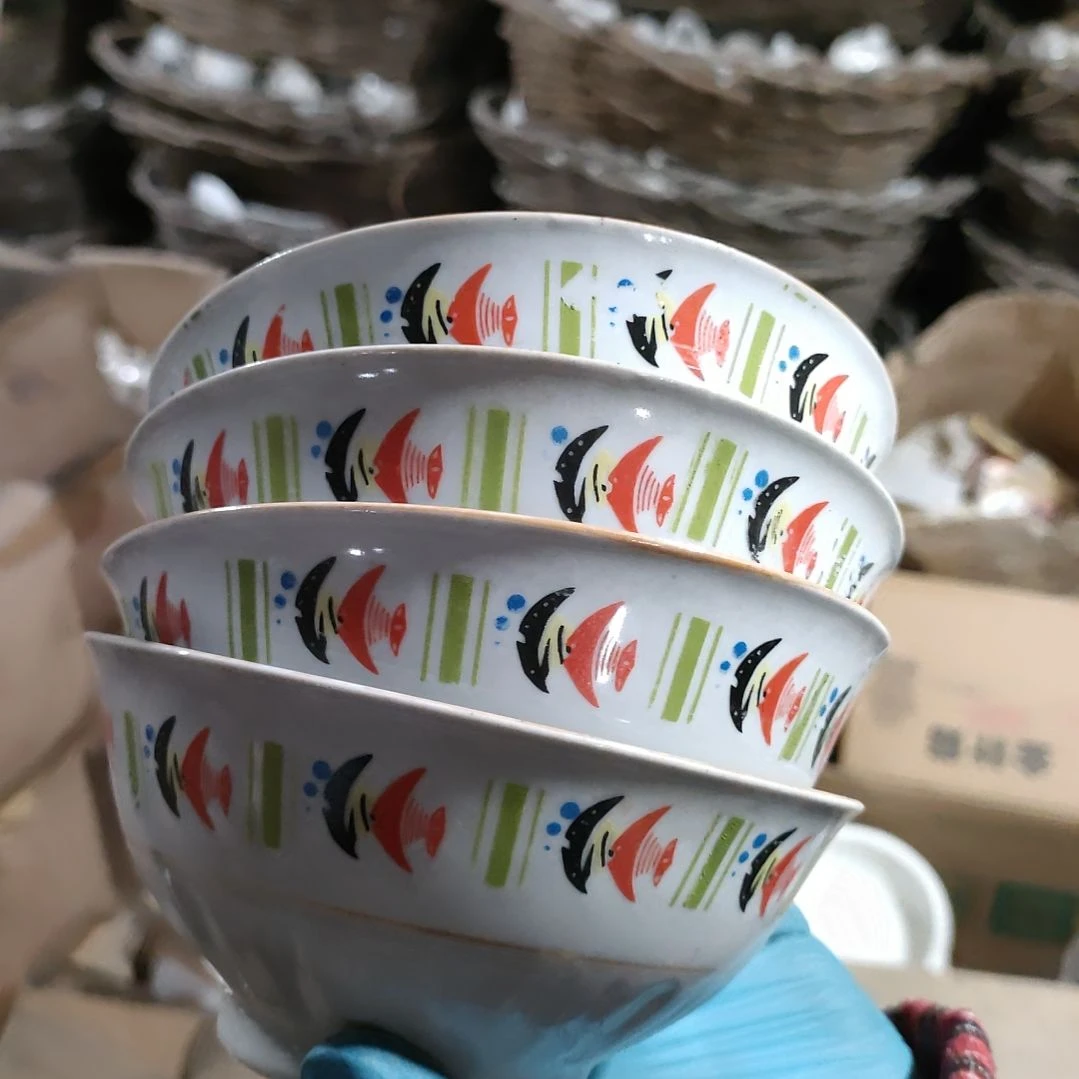 摆件陶瓷盘子碗啥都有