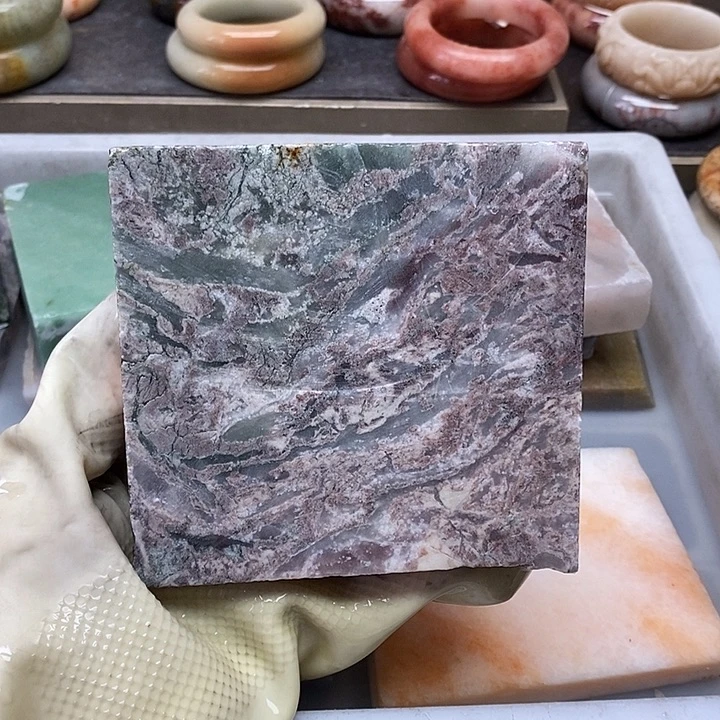 石英岩玉未镶嵌定制不退换特色定制无裂不退换