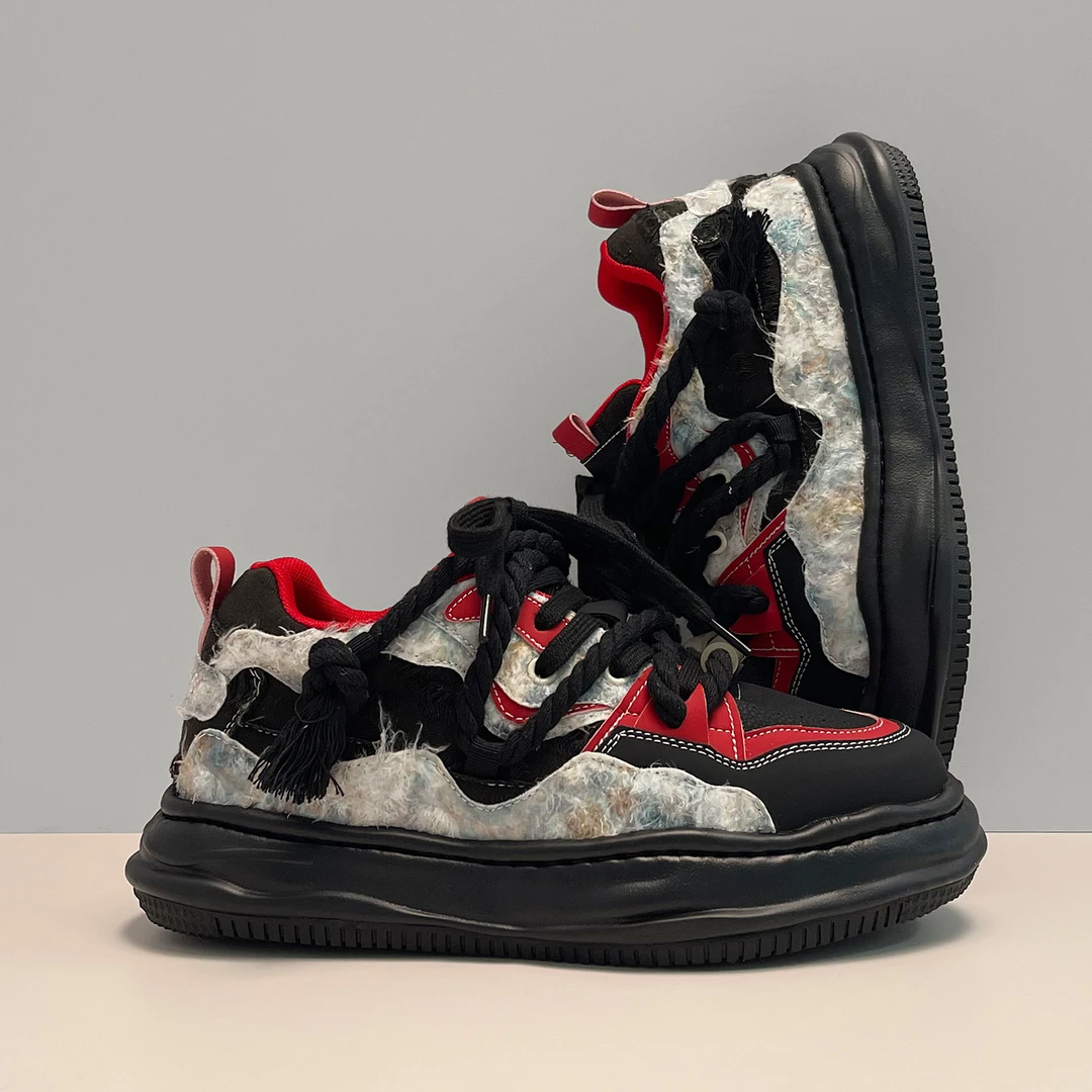 2025新款隐形增高7CM厚底溶解鞋男女运动休闲板鞋黑色国潮面包鞋