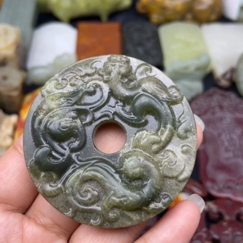 和田玉未镶嵌颈饰104