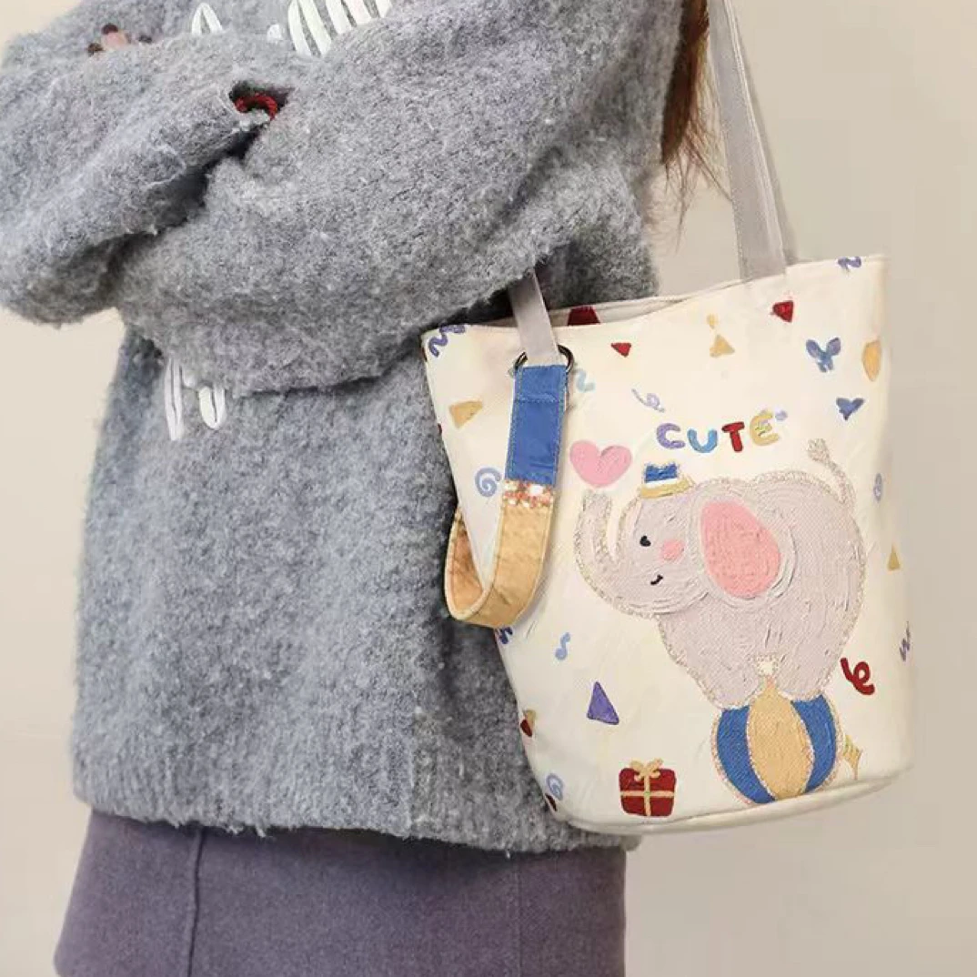 2025爆款手提单肩高级感通勤水桶包文艺洋气时尚百搭可爱斜挎包包