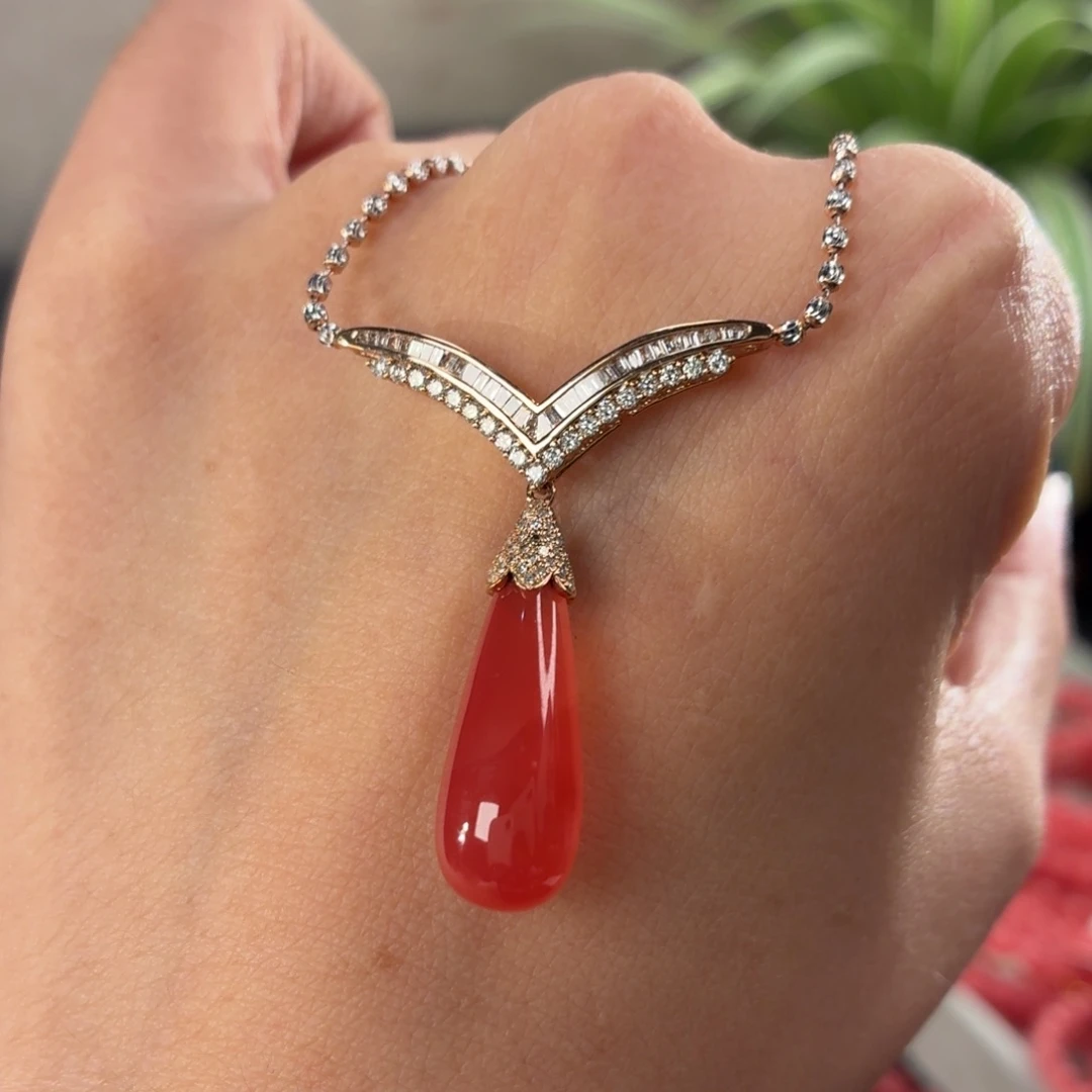 18K金镶嵌菱锰矿（红纹石）吊坠(赠链)