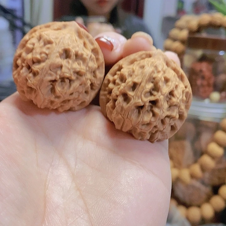 【闪购商品】文玩核桃把件41玉枕元宝