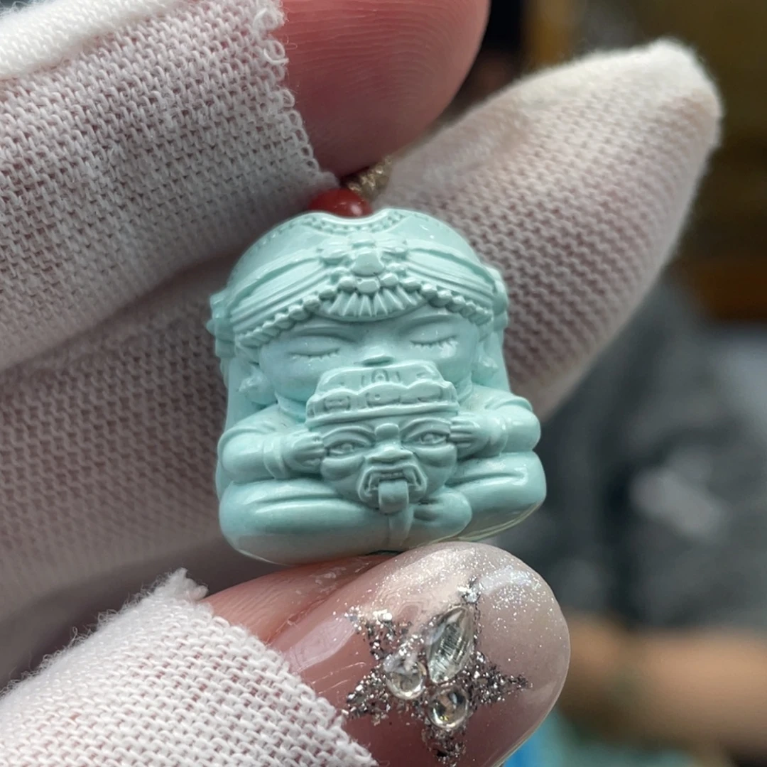 绿松石未镶嵌挂件