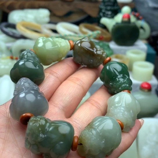 和田玉手串未镶嵌