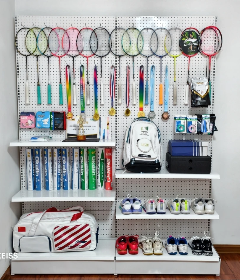 巩固货架免打孔羽毛球球拍露营渔具户外收纳置物架收纳墙多层置物