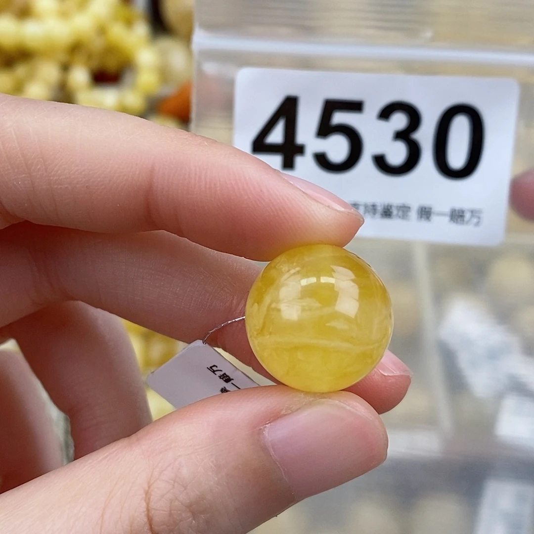 蜜蜡未镶嵌珠宝奇石17