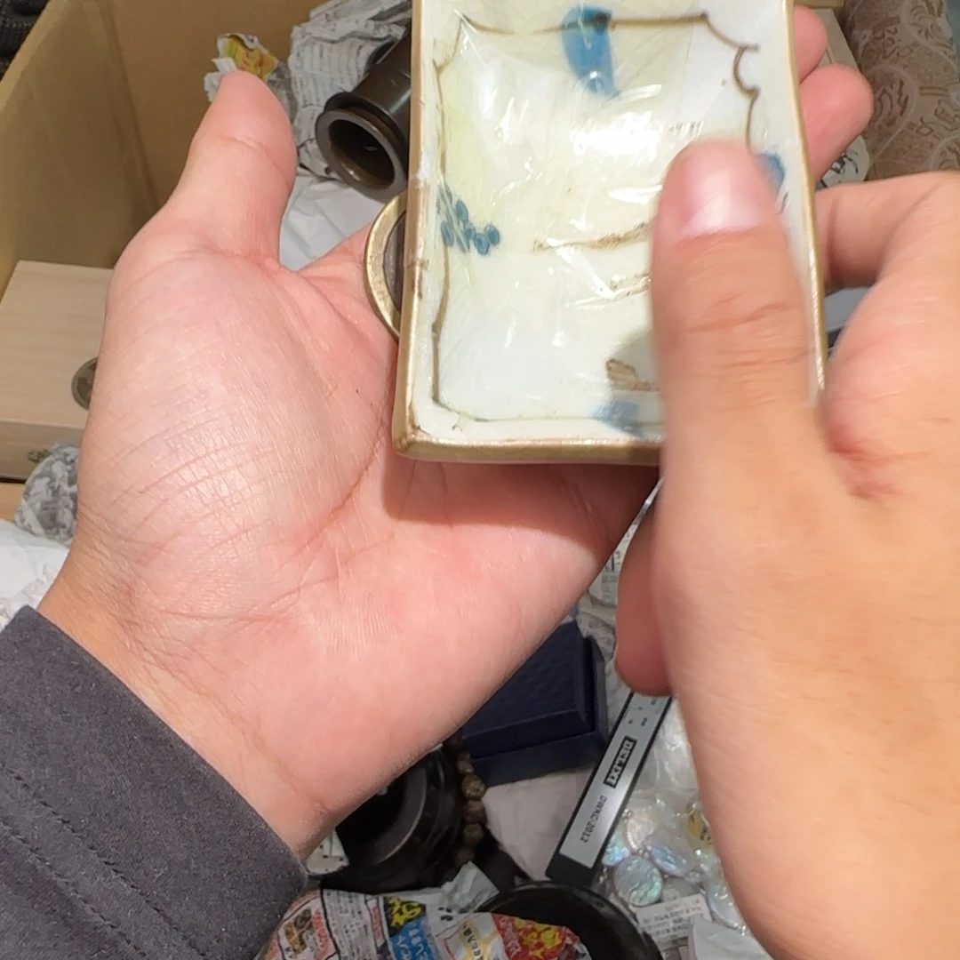 昆***者陶瓷孤品单件车里拍