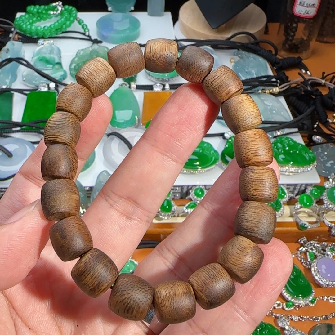 手串沉香95沉海南绿奇楠手串