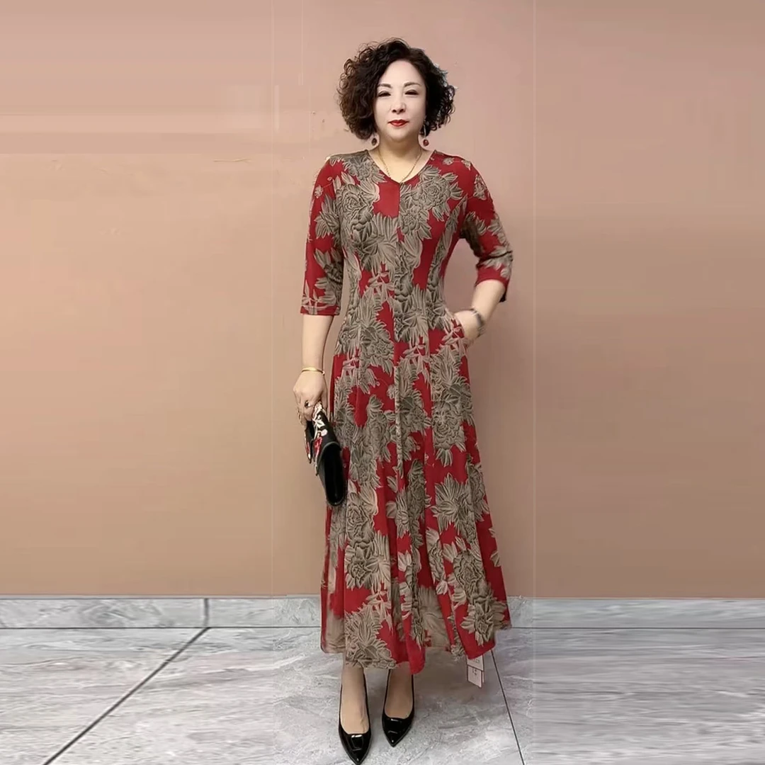 薄款宽松中老年女装碎花显瘦修身民族风女装大裙摆长裙弹力大码夏