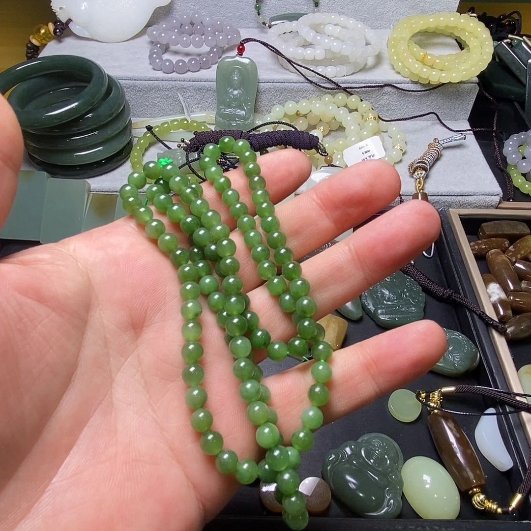 飘***雨和田玉（糖玉）未镶嵌手镯