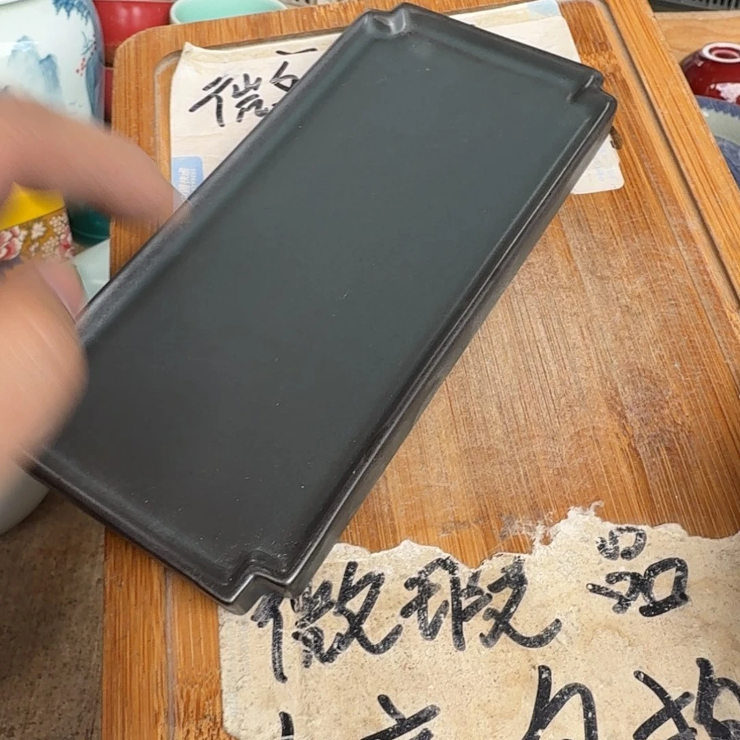 微瑕疵介意勿拍陶瓷器皿B291