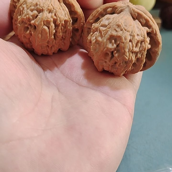 文玩核桃把件闷白41