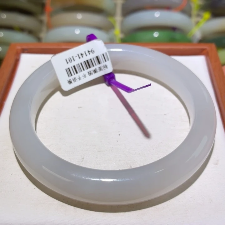 和田玉未镶嵌手镯和田玉59