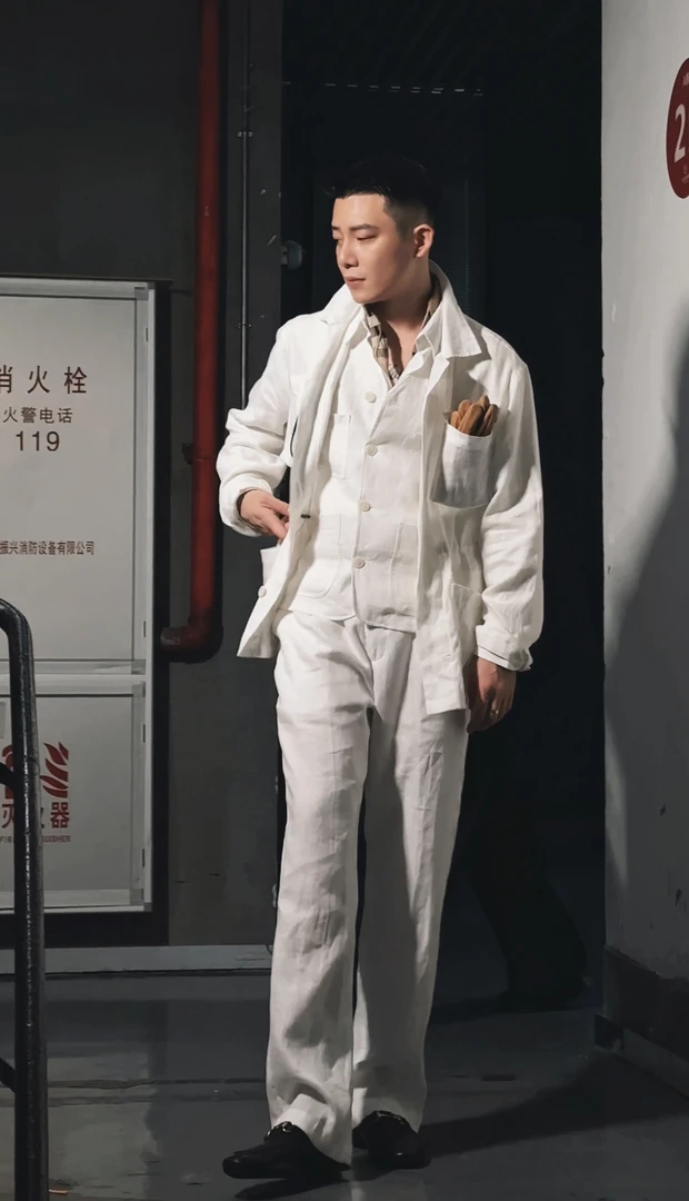 ZHUOLINZAHANG   设计简约亚麻薄款高定微宽松休闲痞帅猎装夹克