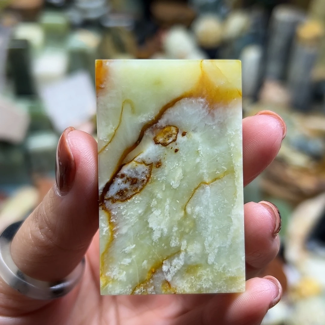 岫玉未镶嵌颈饰花玉无事牌有点纹