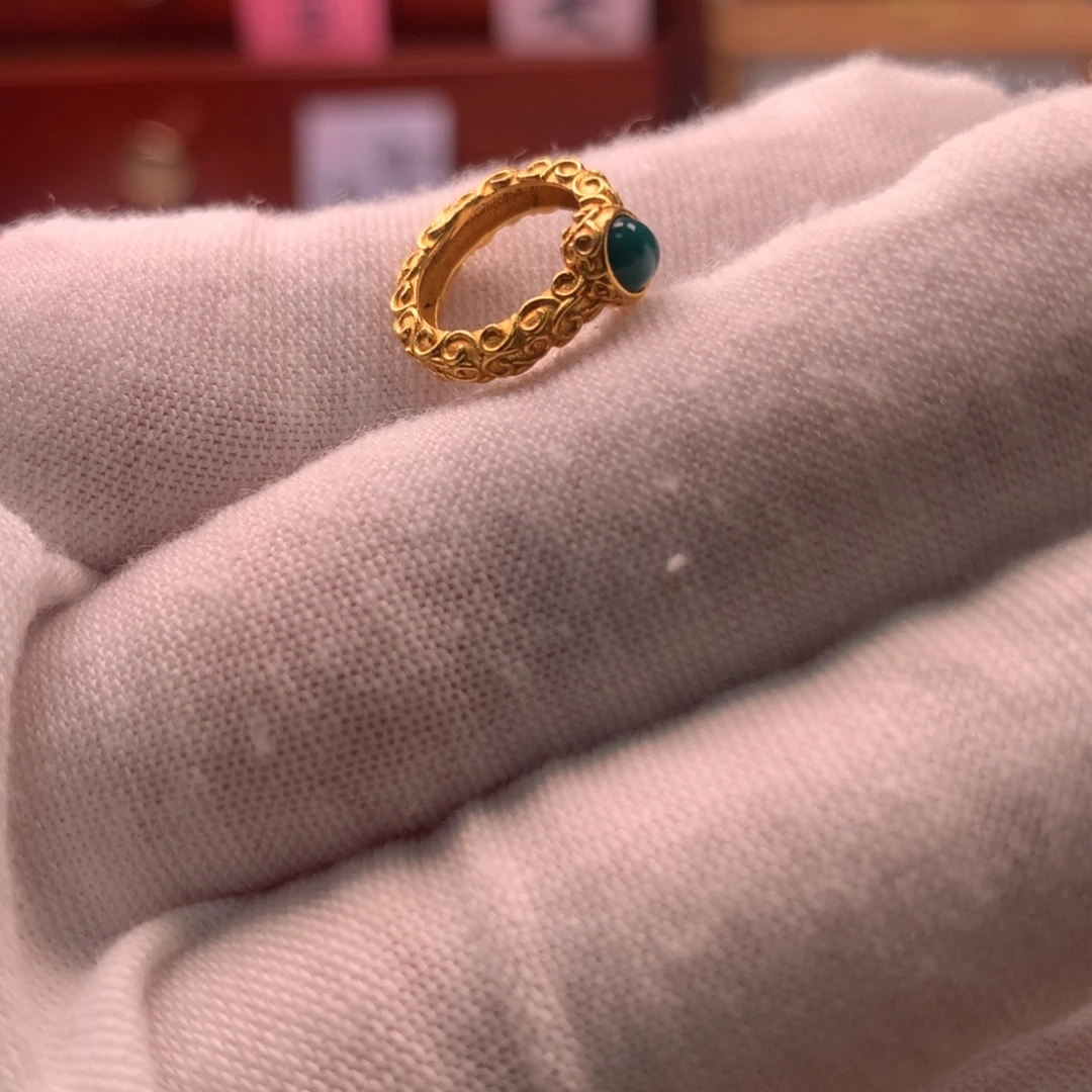 绿松石18K金镶嵌配饰