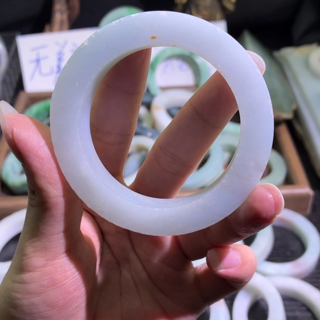 定制翡翠未镶嵌缅甸翡翠A货手镯毛胚定制