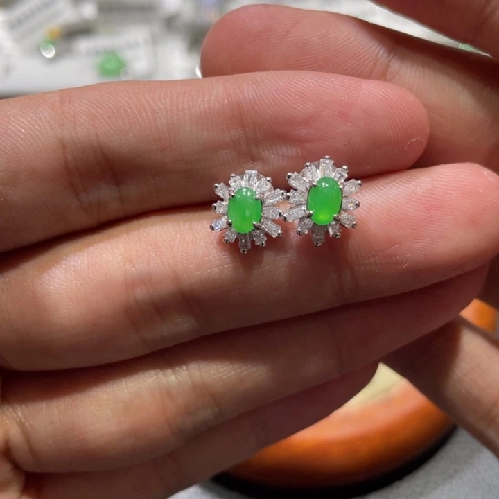 翡翠未镶嵌耳饰耳钉