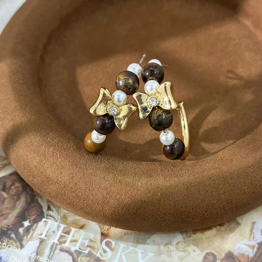 合金仿珍珠耳饰 远远（YY1114）气质手工轻奢时尚珠珠耳圈3cm