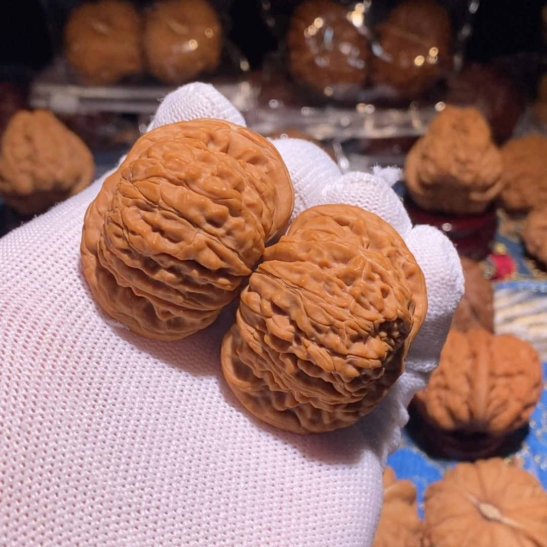 文玩核桃吊坠42山西楼