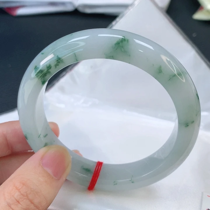 翡翠手镯未镶嵌缅甸56