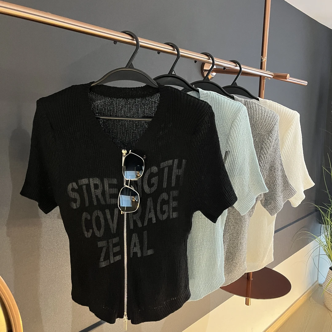 短款字母拉链针织开衫9225