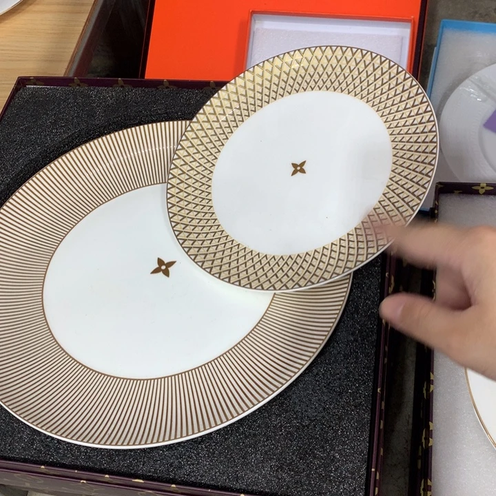 瓷片全套的都有了吧