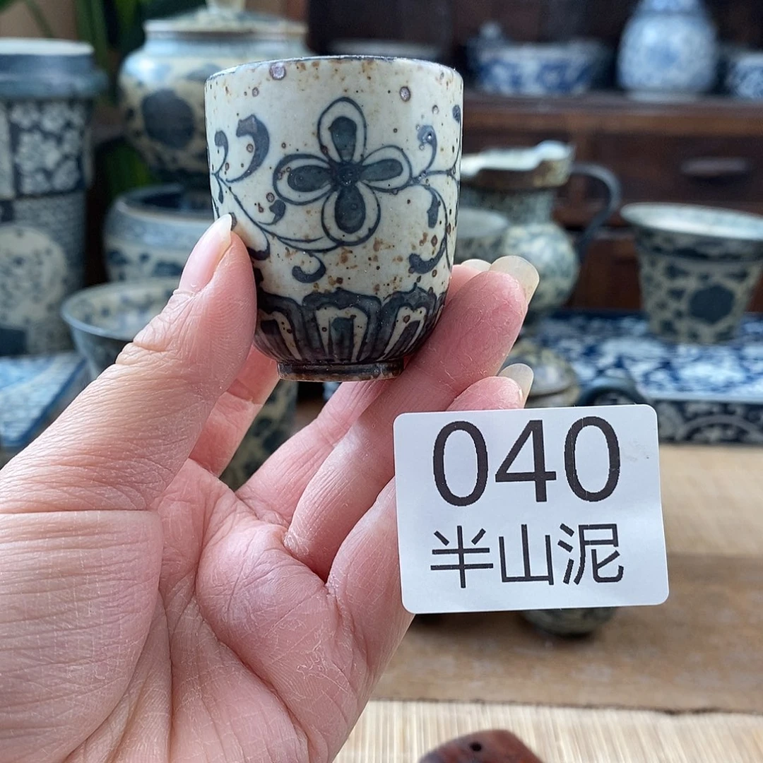 手工手绘青花陶瓷