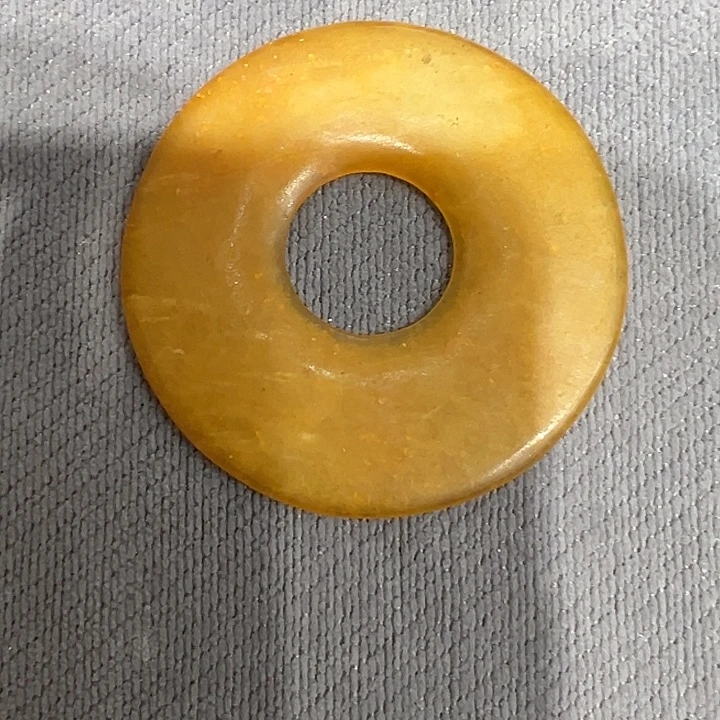 岫岩老玉（透闪石质玉）未镶嵌颈饰