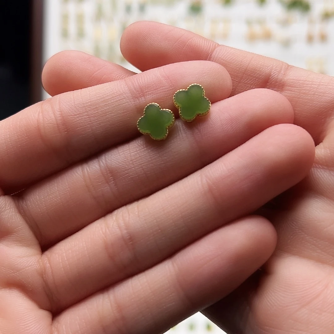 银S925镀金镶嵌和田玉耳饰跃*