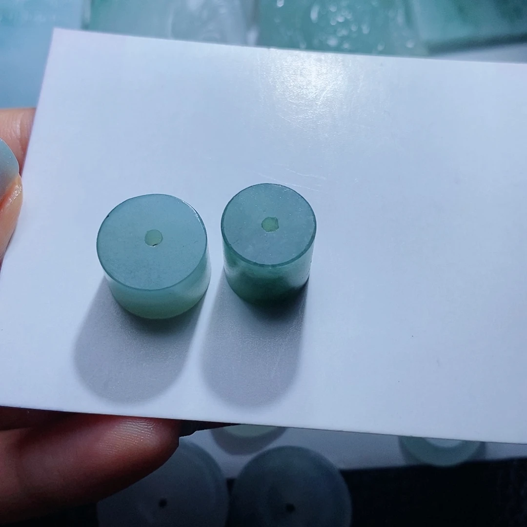 一***爱定制翡翠未镶嵌毛货付款后确认抛光