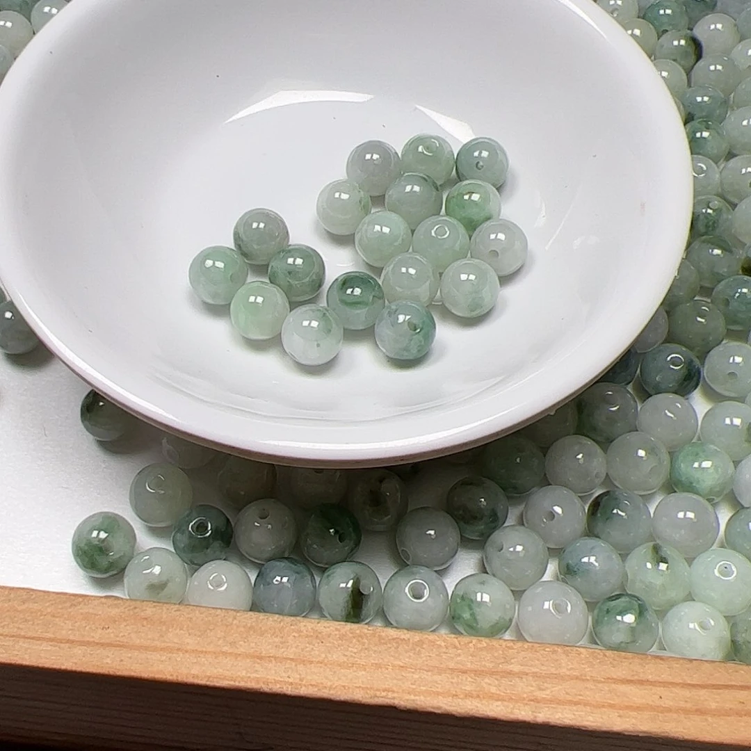【闪购商品】翡翠手链未镶嵌'****?大米竹节卡5