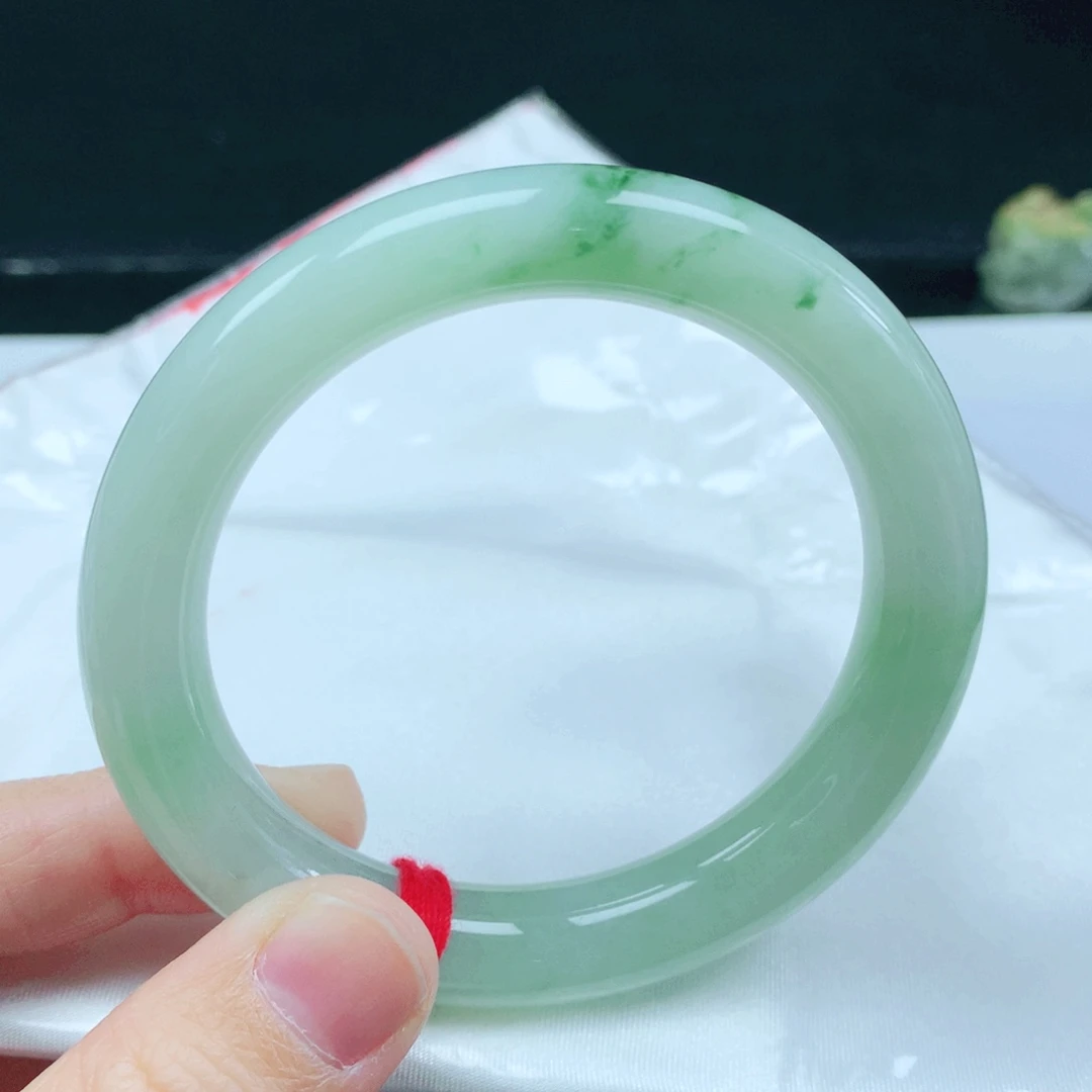 未镶嵌手镯翡翠55