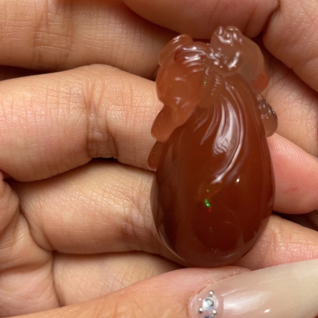 【闪购商品】南红玛瑙未镶嵌珠宝奇石