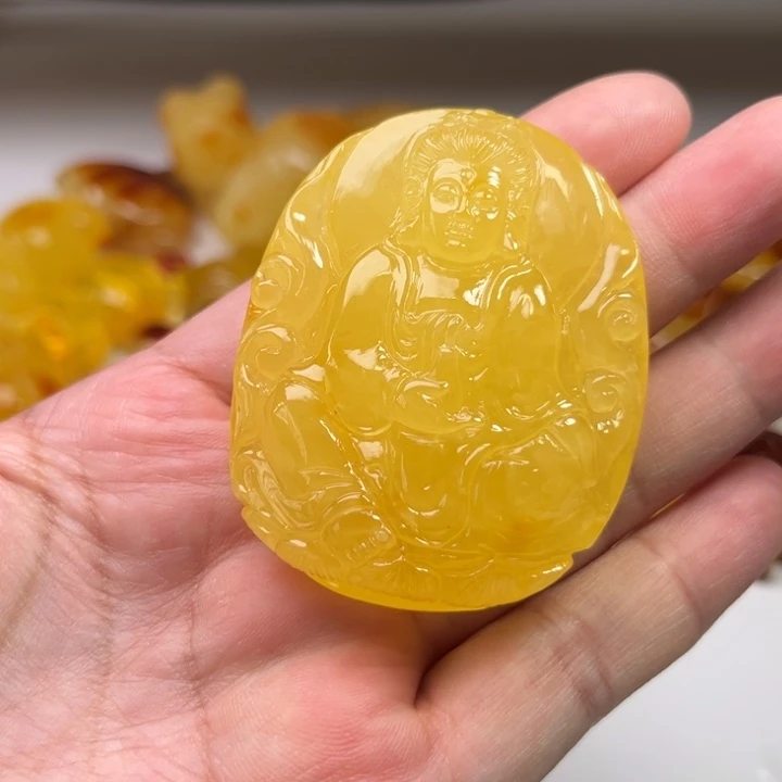 琥珀颈饰未镶嵌琥珀蜜蜡