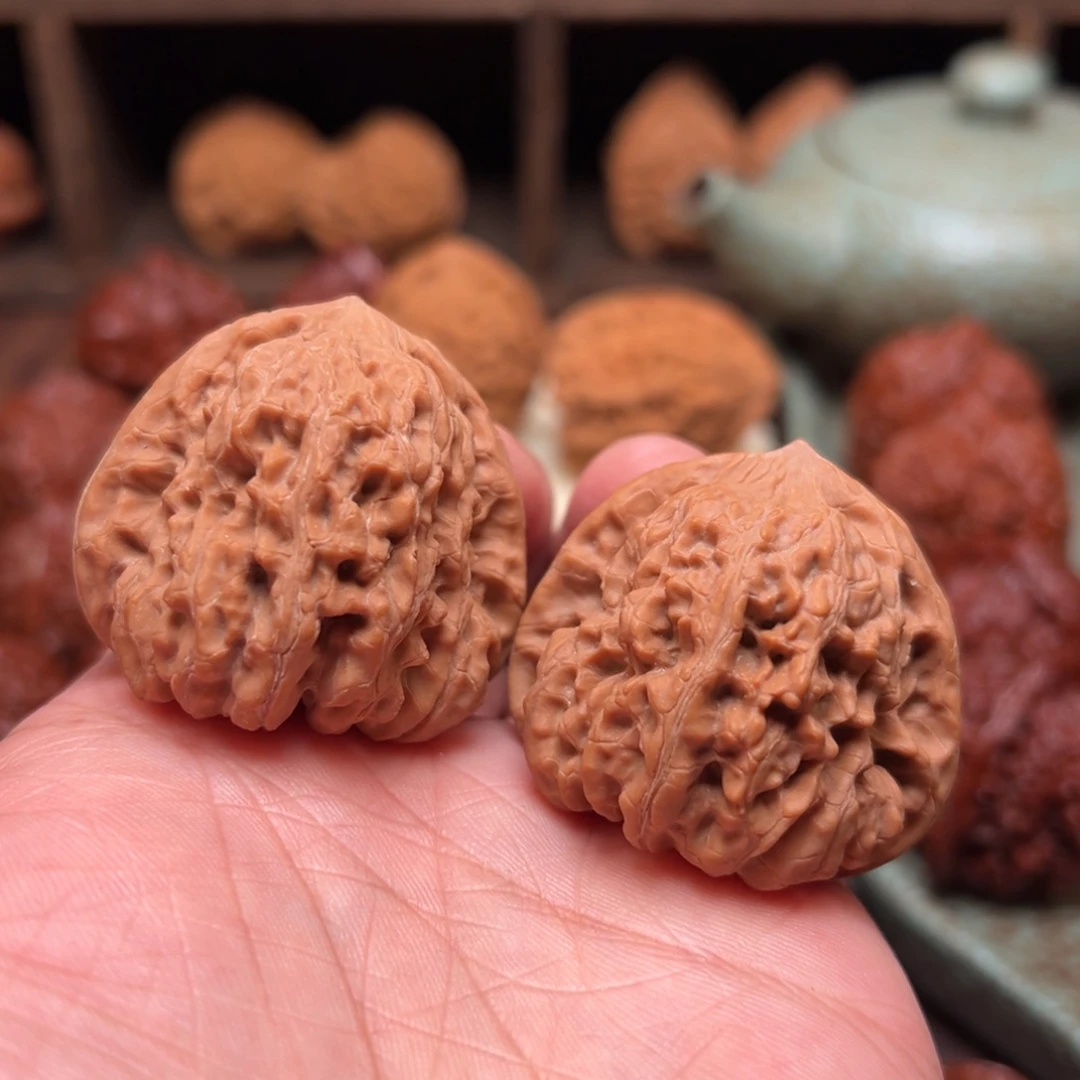 文玩核桃把件41凹底