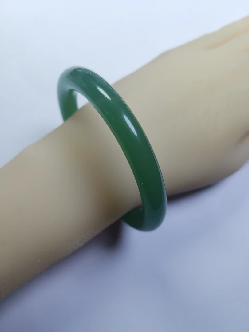 76号—57-58圈口-天然玉石-正品保障-东陵玉-时尚高贵款