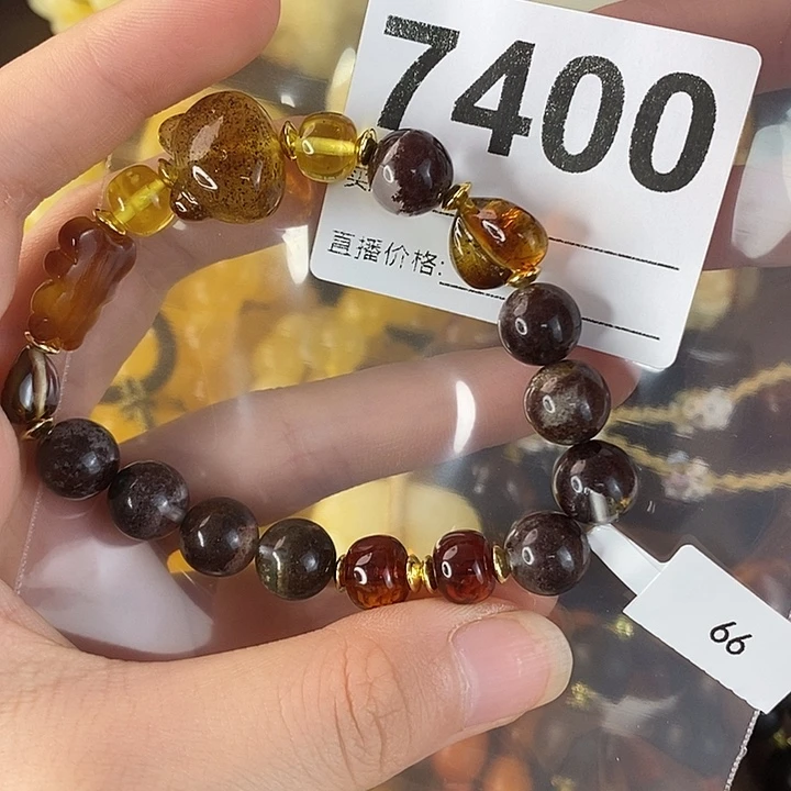 蜜蜡未镶嵌珠宝奇石