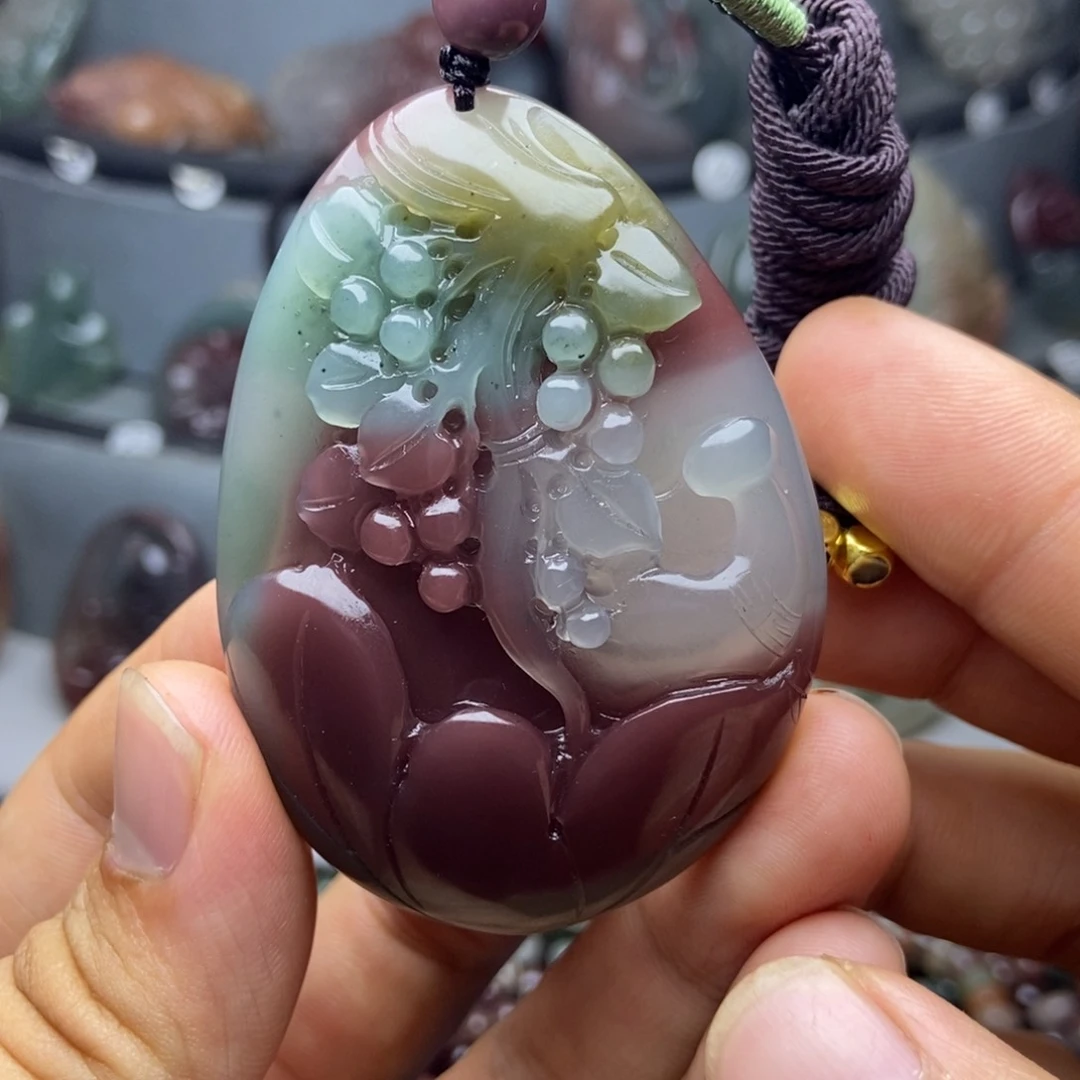 玛瑙/玉髓颈饰未镶嵌
