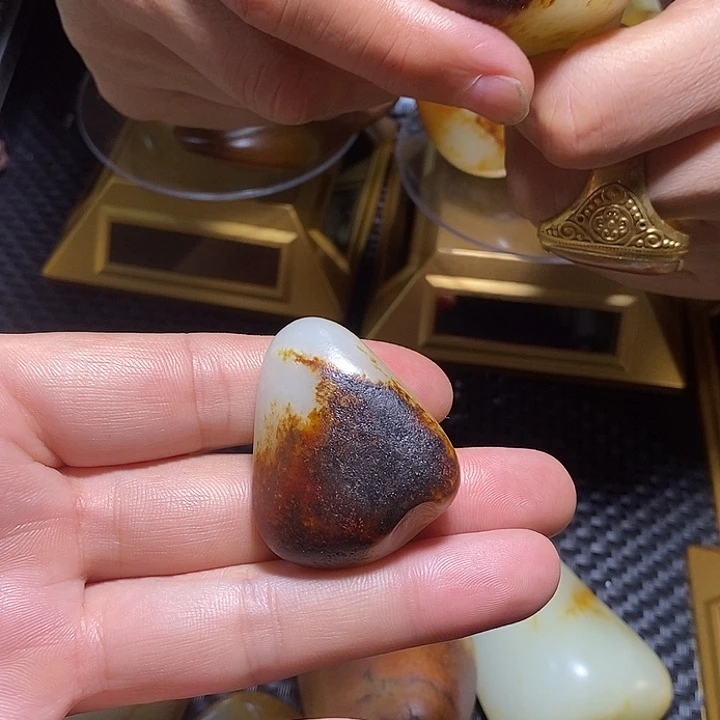 未镶嵌和田玉挂件