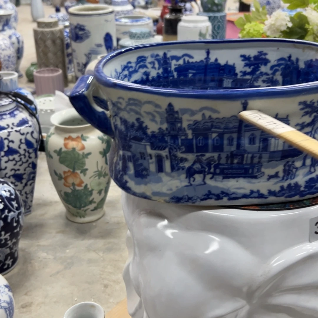 瓷片微瑕青花瓷器值得厚爱