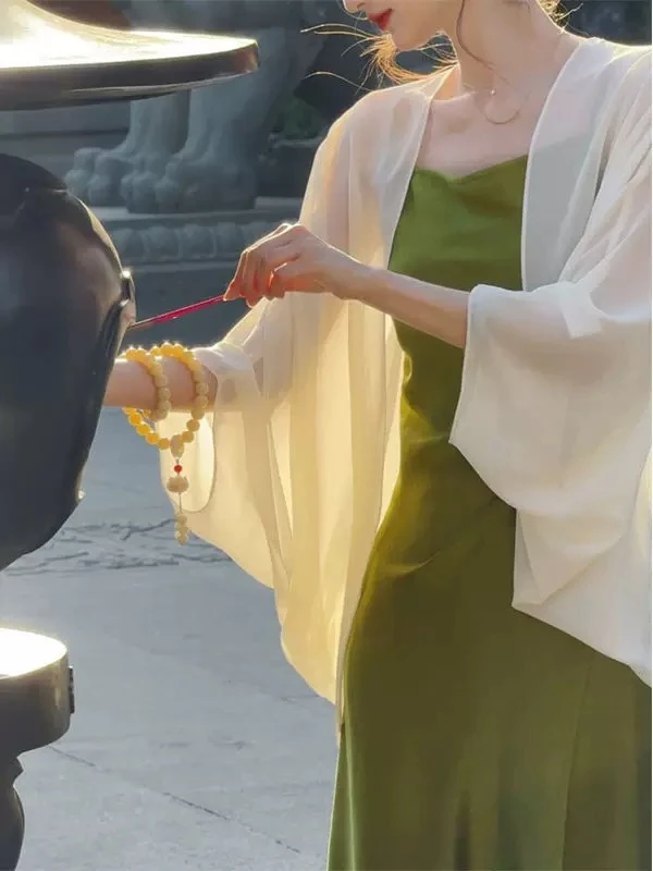 国风旗袍披肩外披洋气薄款外搭夏季百搭轻薄透气时尚小披肩上衣