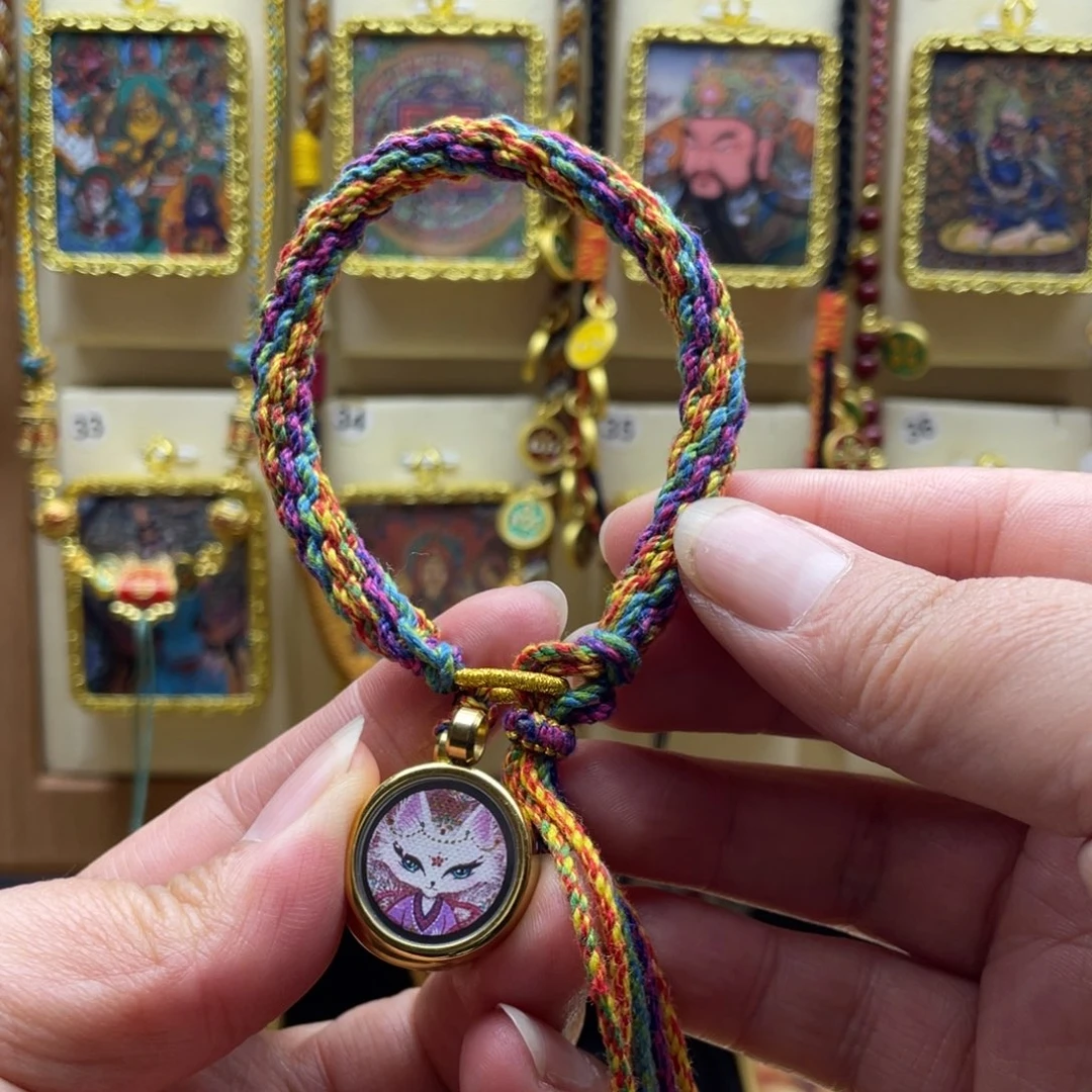 吊坠唐卡一步到位后在这里开始