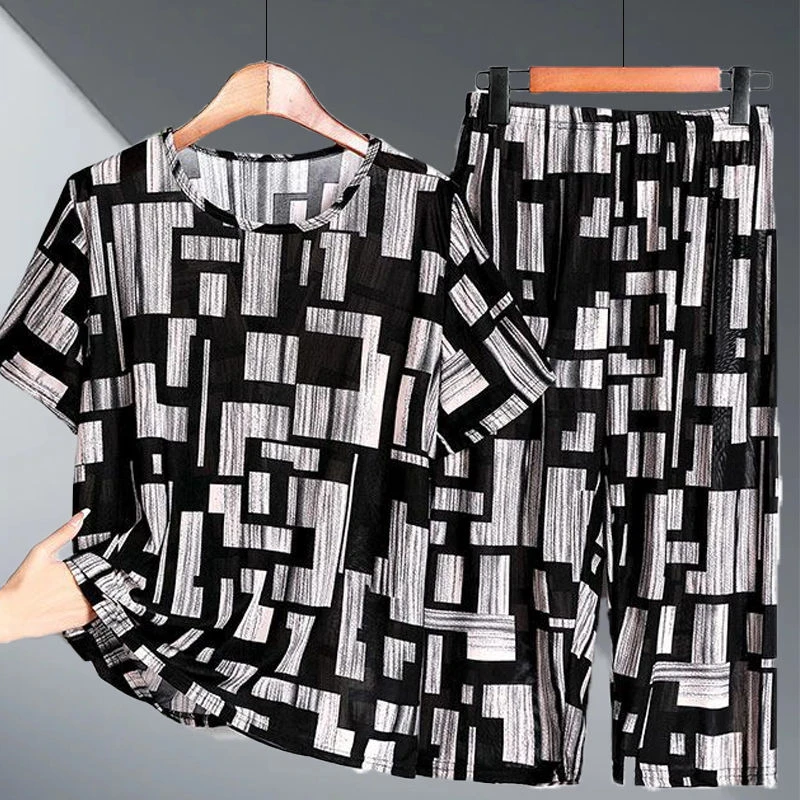 夏季时尚冰丝套装中老年短袖两件套休闲女装宽松大码舒适妈妈套装