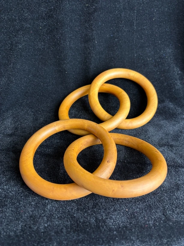 8.0纯枣木非雷击乾坤圈未雕刻手环