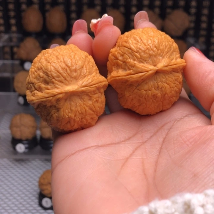 橄榄核吊坠15金丝绣球