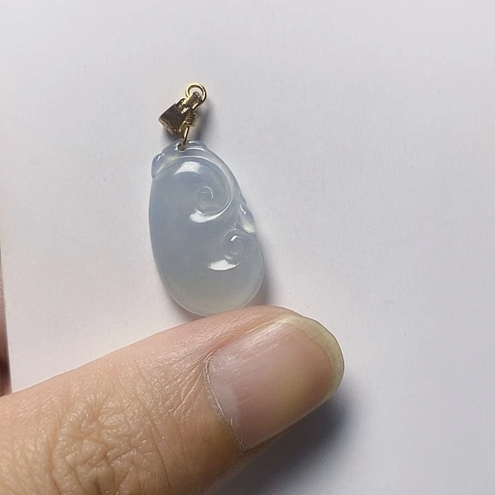 翡翠未镶嵌颈饰天然A货翡翠