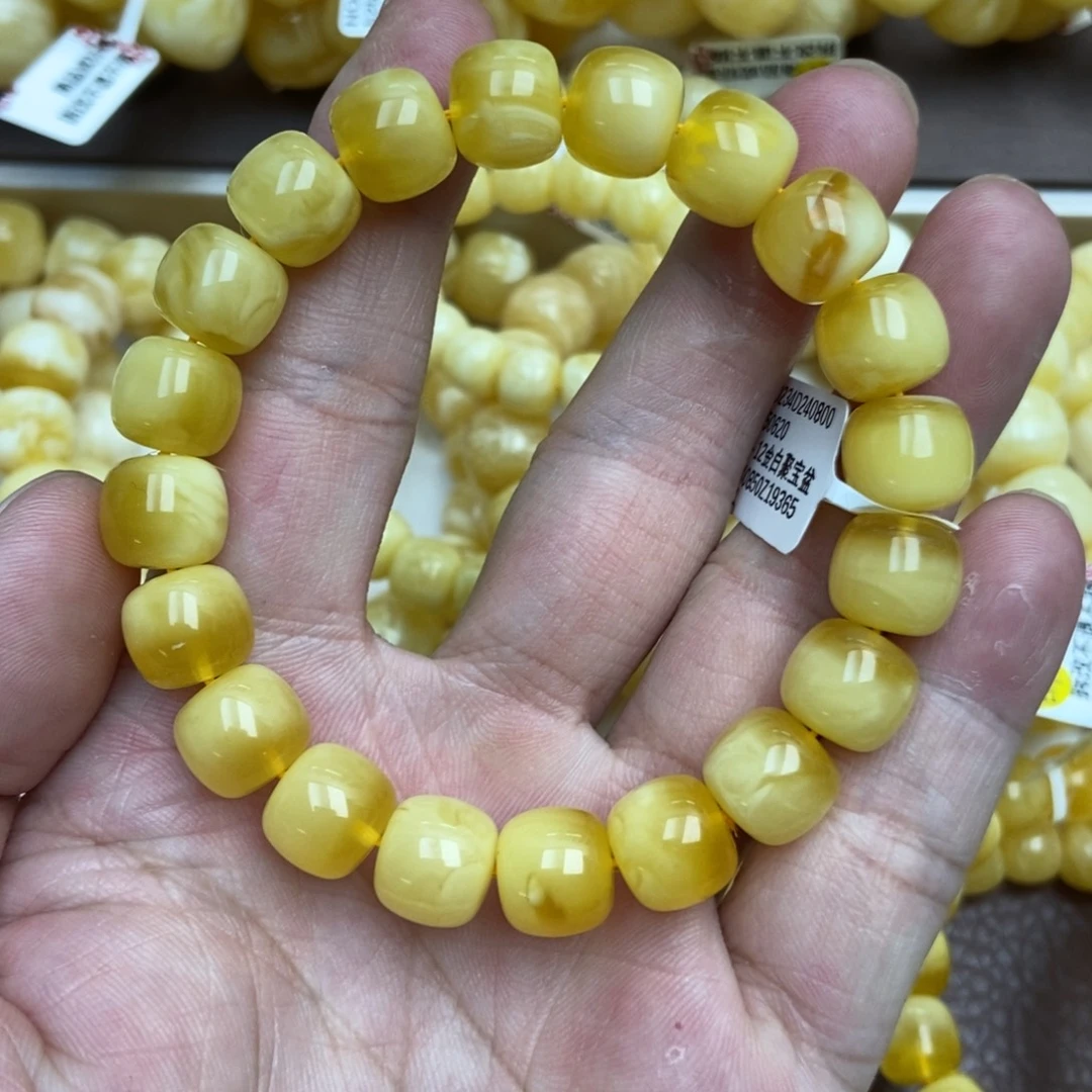 琥珀未镶嵌珠宝奇石3