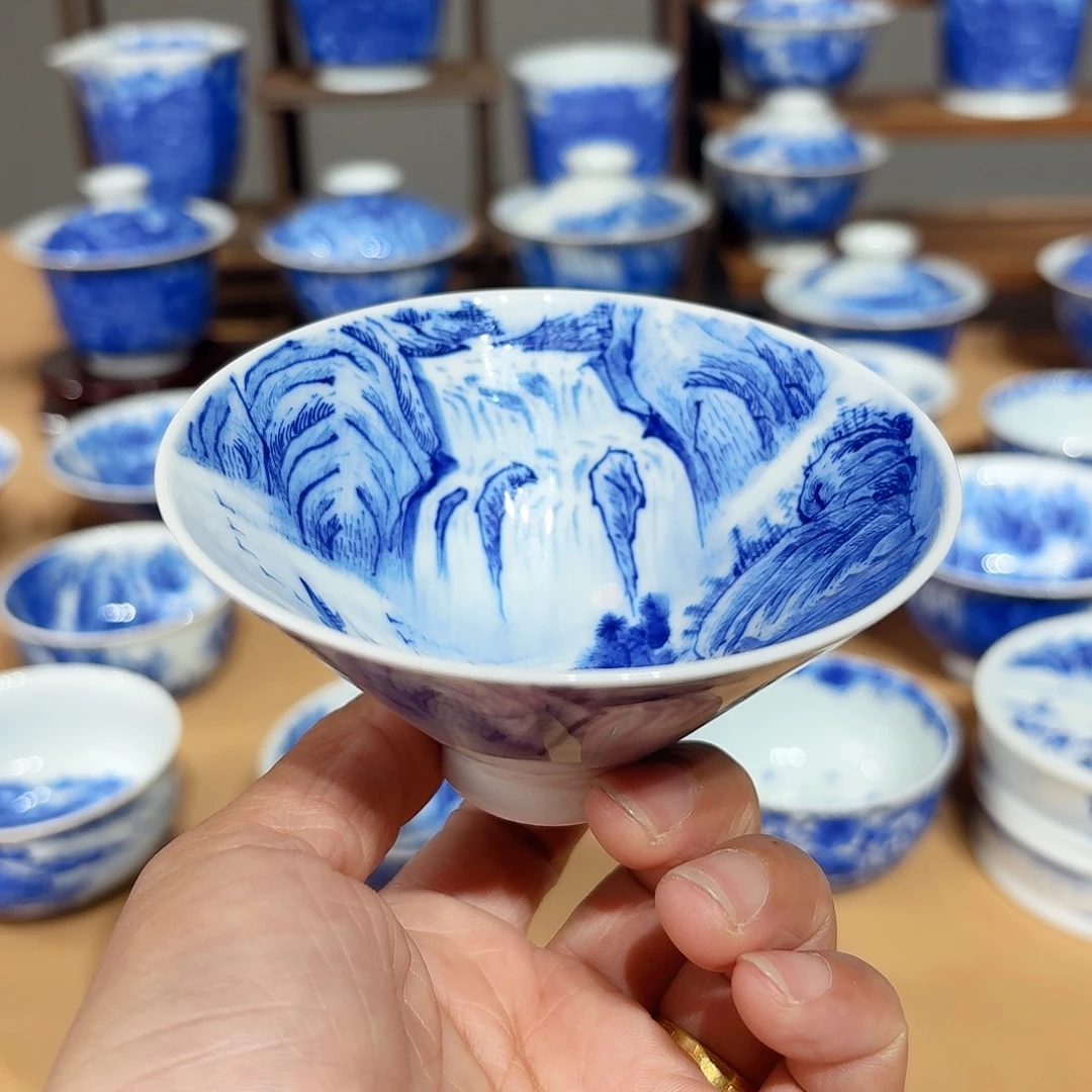 景德镇纯手绘斗立杯微瑕